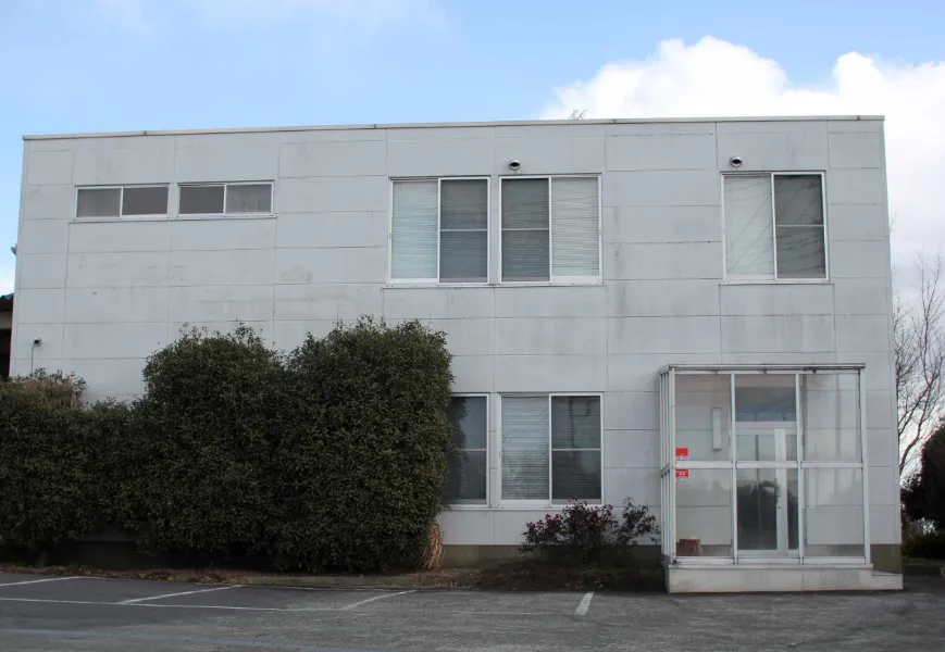 株式会社 美山化工 外観